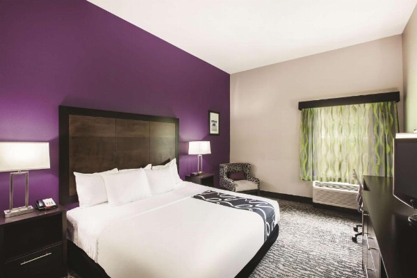 La Quinta by Wyndham Baton Rouge Denham Springs image 19